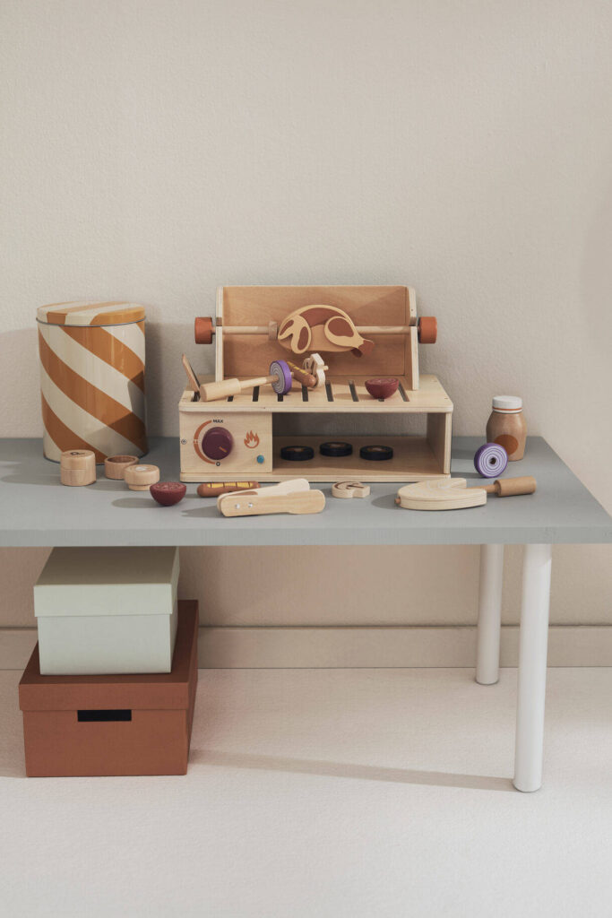 Kids Concept სათამაშო მაგიდის გრილი
